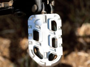Image Anti Slip Foot Peg for Royal Enfield Himalayan 411 – Silver