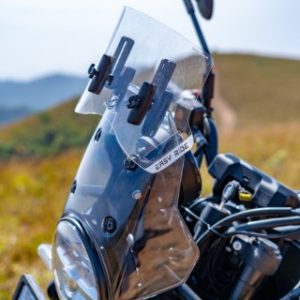 Image Easy Ride ER 820 – Windshield Extender for Himalayan 450