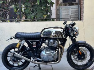 Image Royal Enfield-2 x 1 Full System Exhaust with SLIM CAN – Interceptor 650 / Continental GT 650 – SS Motocorp