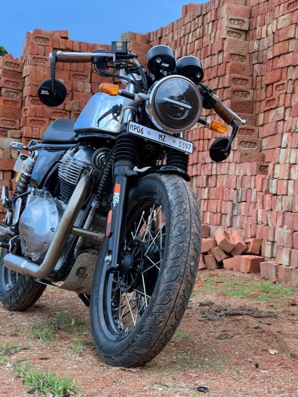 Image Royal Enfield-2 x 2 Full System Exhaust with SHORT CANS – Interceptor 650 / Continental GT650 – SS Motocorp