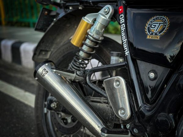 Image Royal Enfield-2 x 2 Full System Exhaust with SLIM CANS – Interceptor 650 / Continental GT 650 – SS Motocorp