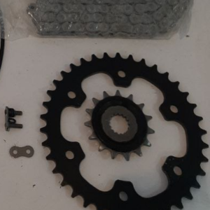 Chain sprocket kit