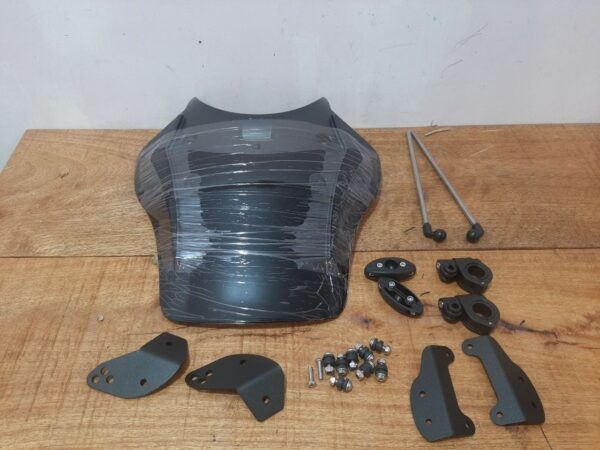 “WANDERER” Premium Windshield for Royal Enfield Interceptor 650 – Smoked V2 (Version 2) — изображение 2