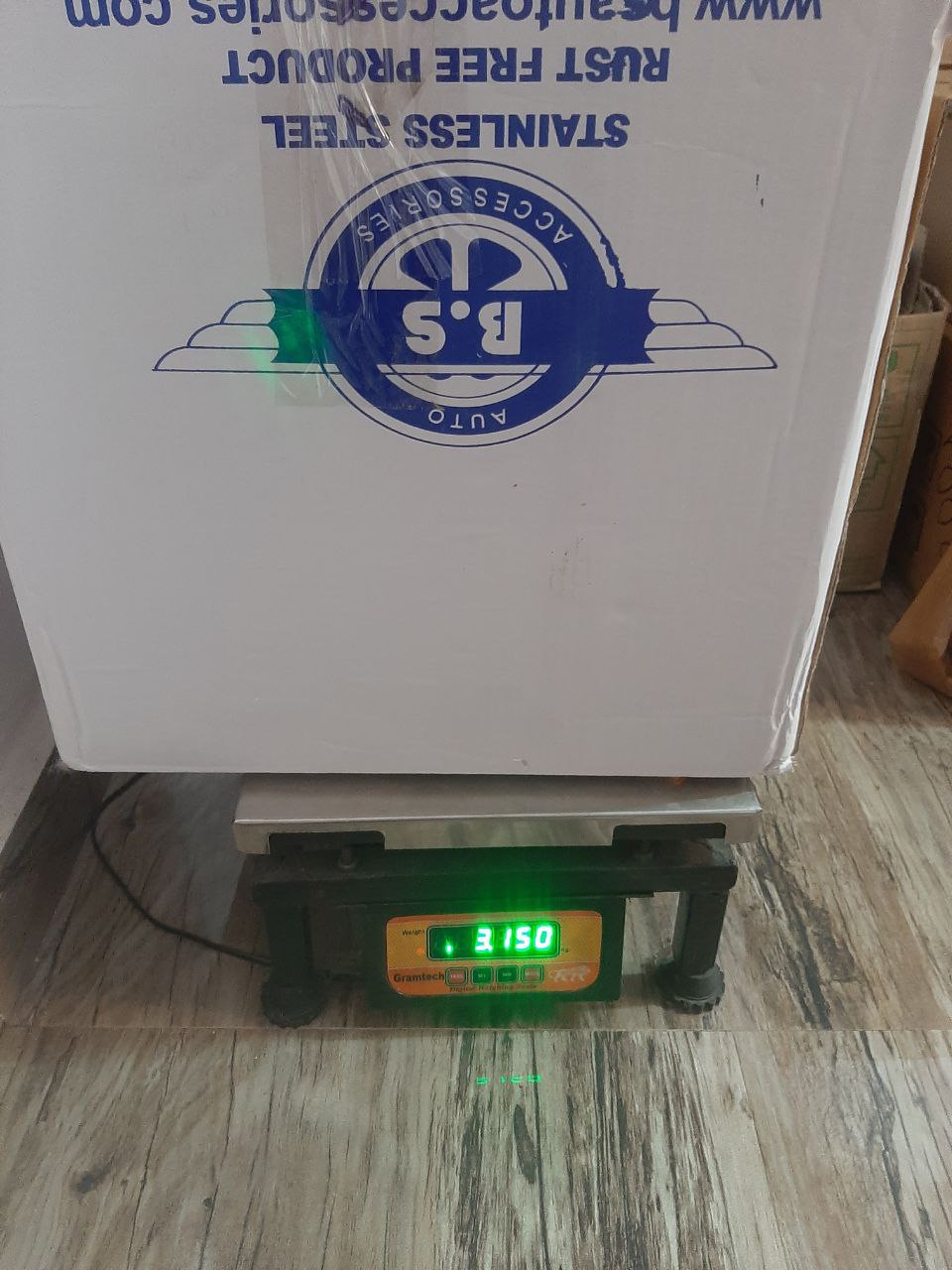 Bullet Backrest with Carrier in Stainless Steel Black Powder Coated – BR0057B — изображение 7