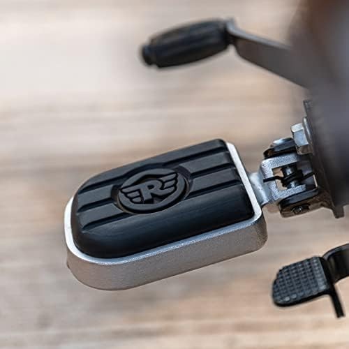 Footpegs