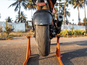 Image Moto Torque Hunter 350 Paddock Stand – Red