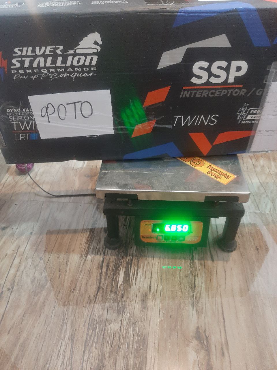 Silver Stallion Exhaust For Royal Enfield Interceptor / GT 650 Twin-Brushed finishes — изображение 3