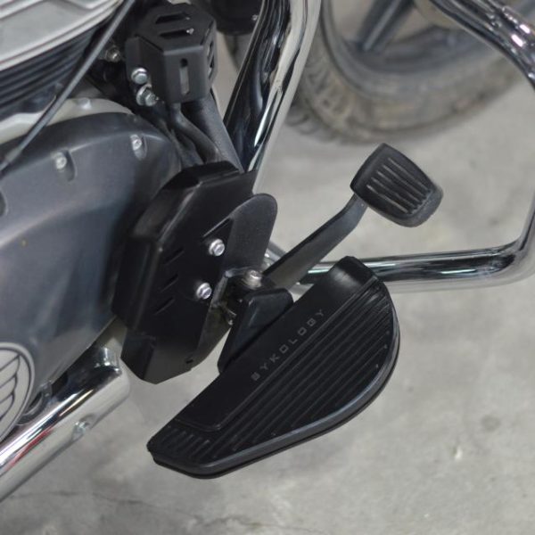 Image Super Meteor 650 Footboards