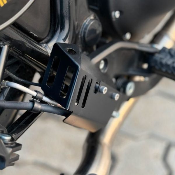 Image Rear Brake Cylinder Guard for Bear 650