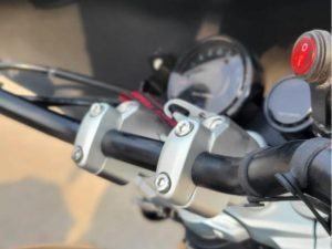 Image Offset Handlebar Risers for Super meteor 650