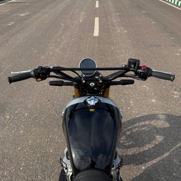 Image Royal Enfield Bear 650 Handlebar Mid Rise Tracker