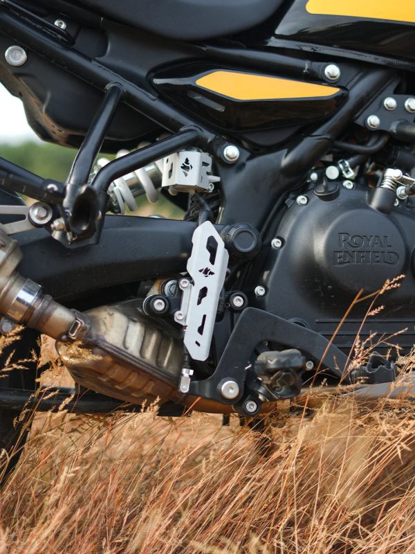 Image Himalayan 450 Buckler Master Cylinder Guard