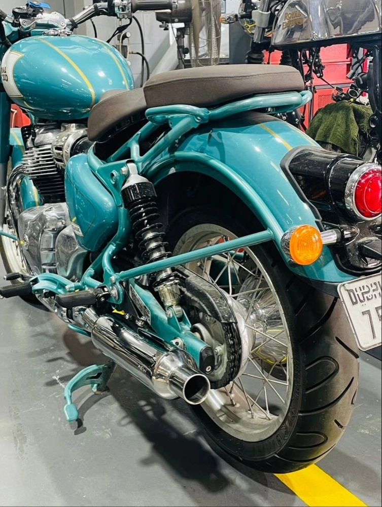 AEW TE 204 Exhaust System for the Royal Enfield Classic 650 — изображение 6