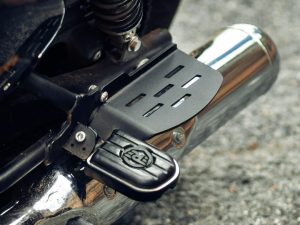 Image Super Meteor 650 Bolide Pillion Foot Rest