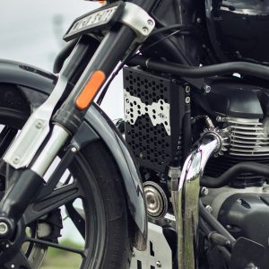 Image Super Meteor 650 Vector Radiator Grill
