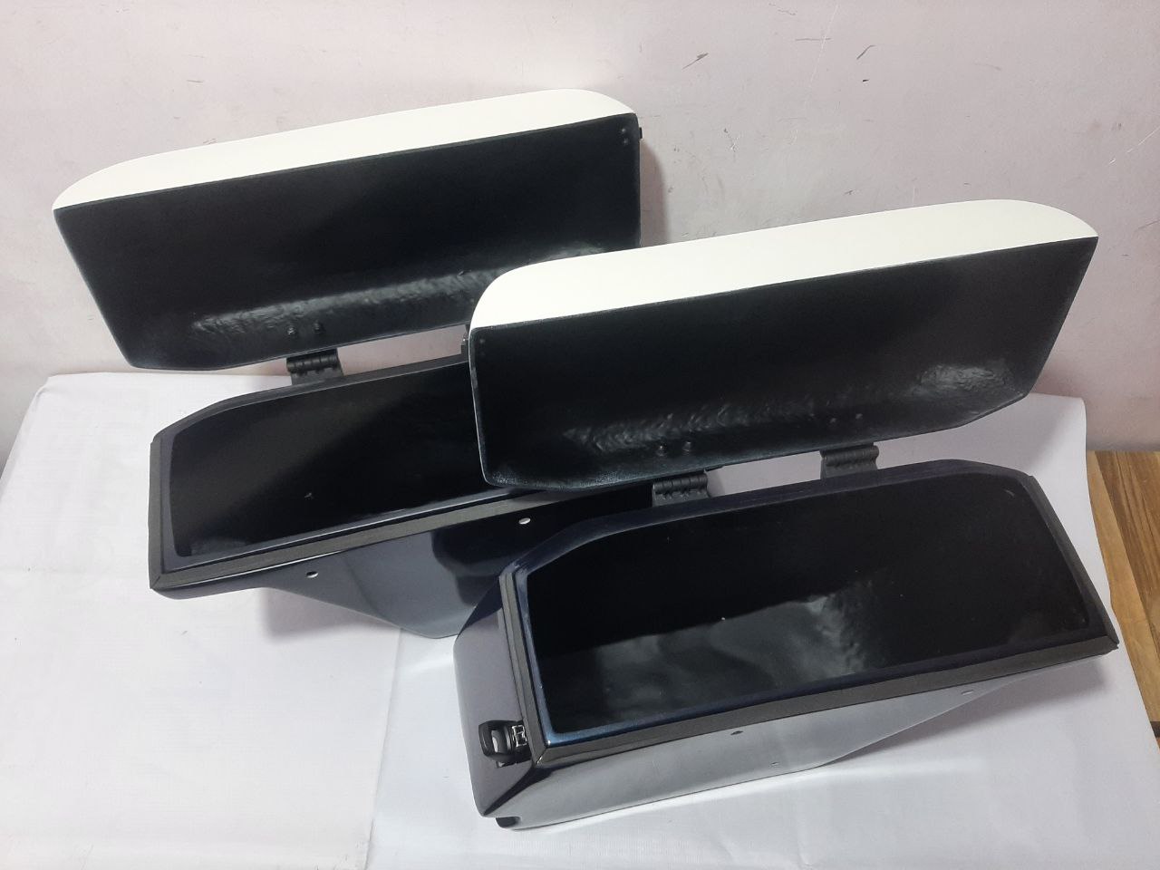 Super Meteor 650 Hard Panniers — изображение 8