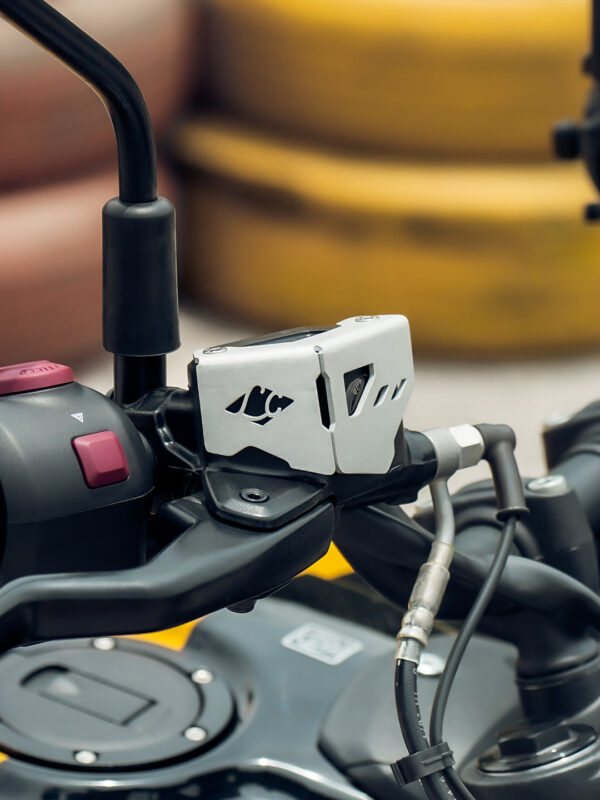 Image RE Guerrilla 450 Tricorn Front Oil Cap