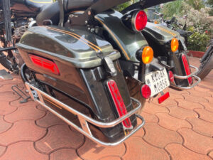 Image Reshetka bokovykh kofrov