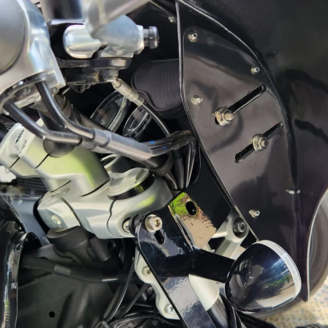 Image Super Meteor 650 - Batwing Fairing