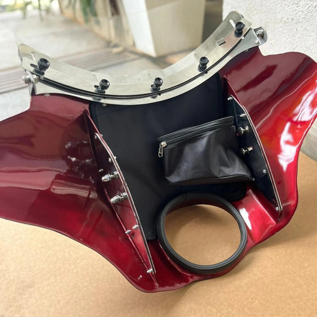 Image Super Meteor 650 - Batwing Fairing
