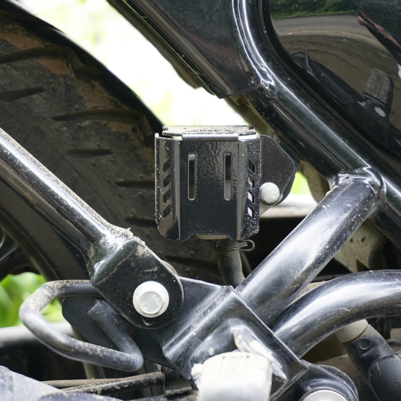 Image Auto Engina Rear Brake Oil Reservoir Cover for Royal Enfield Hunter 350