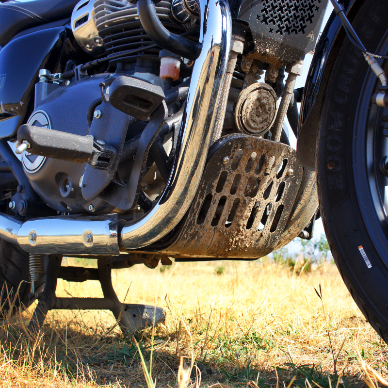 Image Auto Engina Bash Plate with Support Frame for Royal Enfield Super Meteor 650 Black