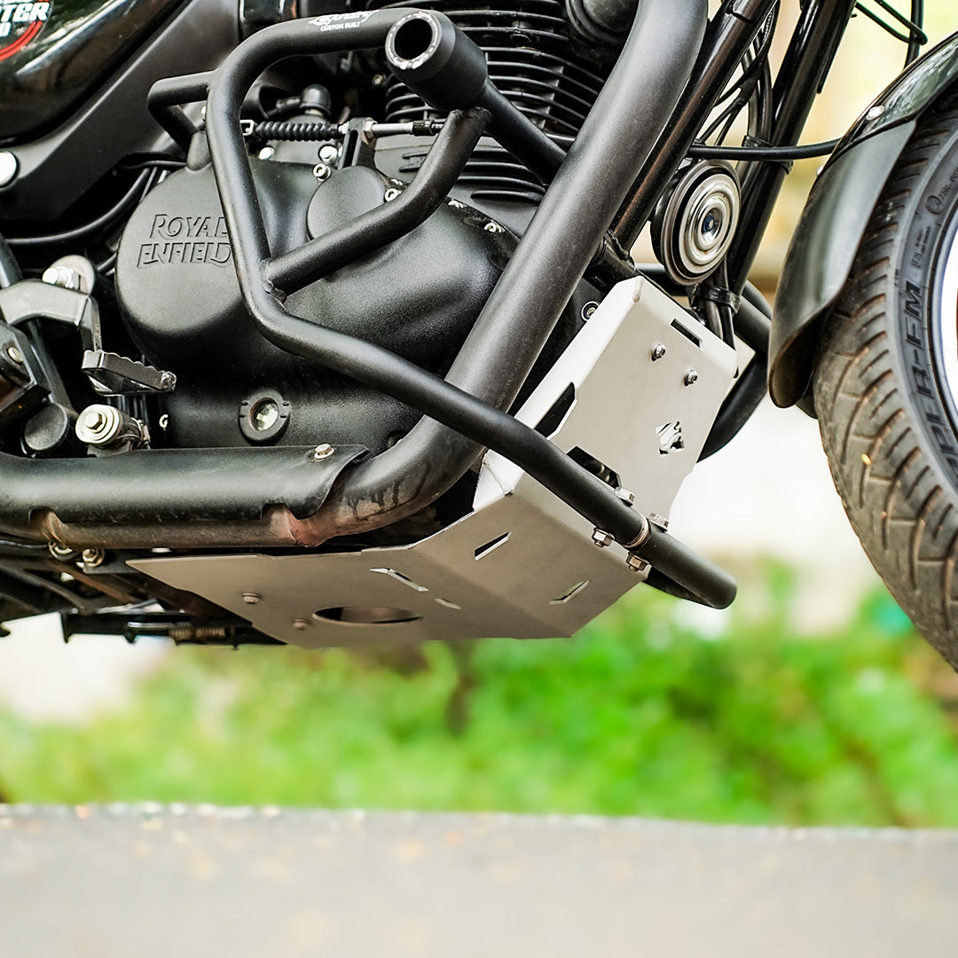 Image Vambrace Bash Plate Silver for Royal Enfield Hunter 350