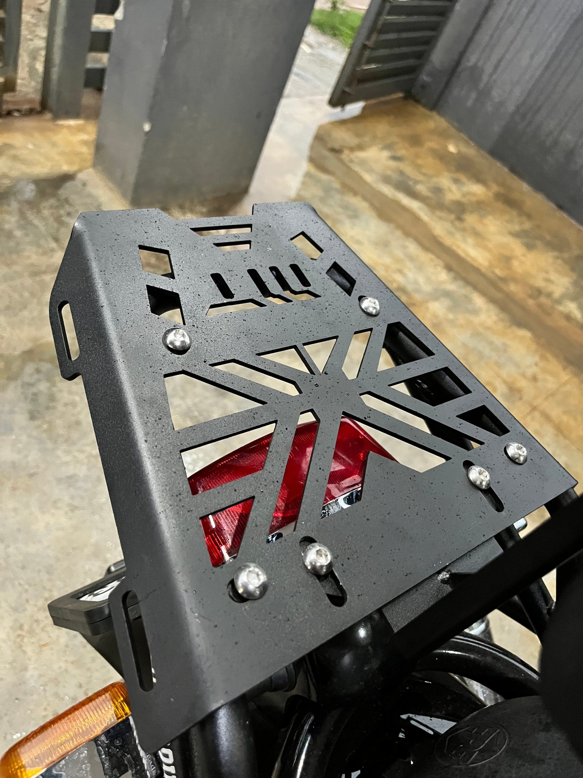 Image Moto Torque INTERCEPTOR 650 / GT 650 - Back Carrier