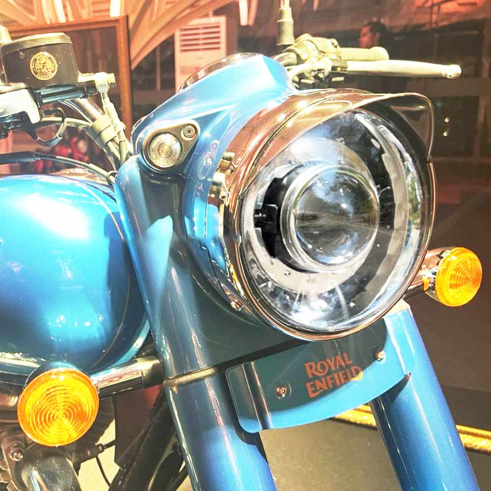 Image Turingovaya LED fara dlya Classic 350 (2025) / Goan Classic