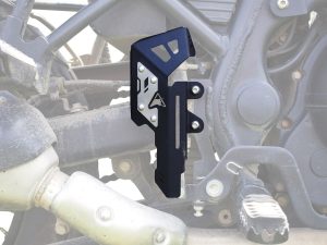Image Auto Engina Master Cylinder Guard V.2.0 for Royal Enfield Himalayan 411