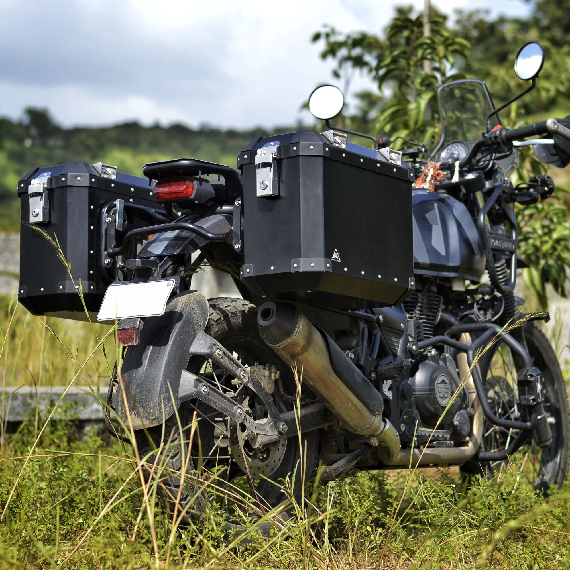 Image Auto Engina Aluminium Panniers - 72L for Royal Enfield Himalayan 411 Black